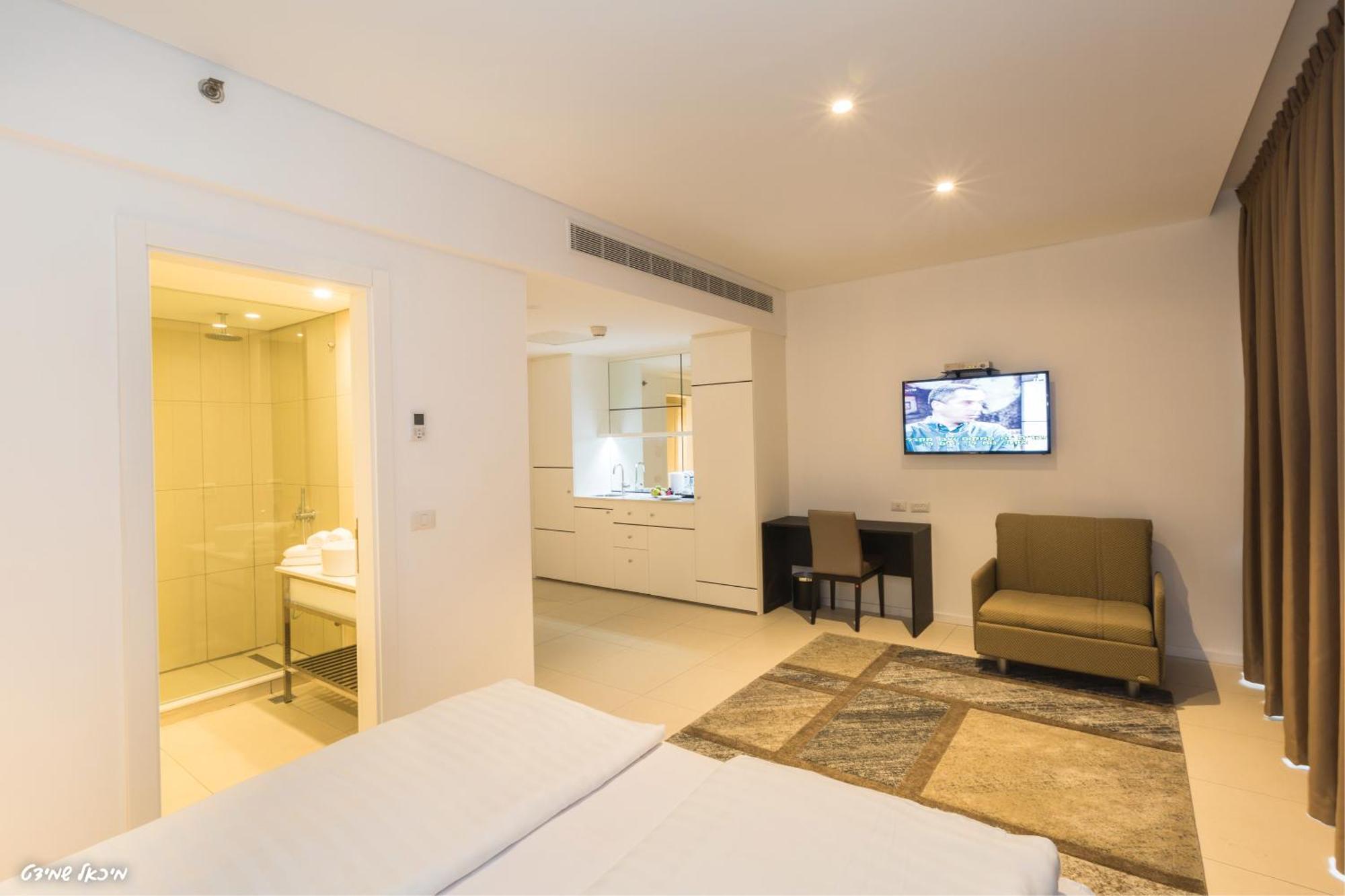Olive Arena Boutique&Business Hotel-By Ran Hotels Нахария Стая снимка