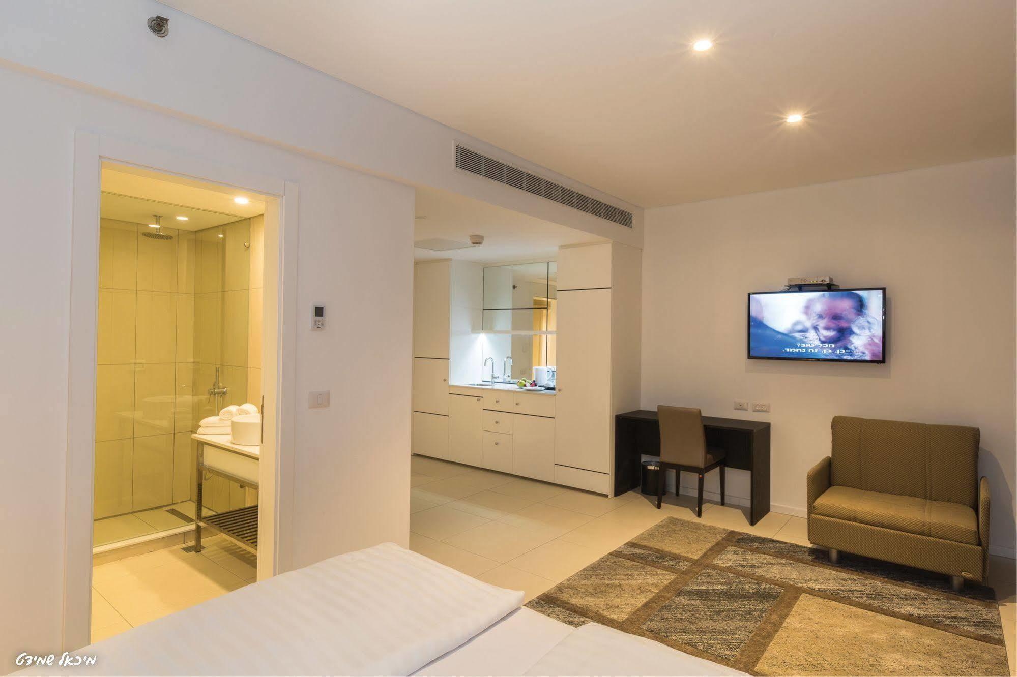 Olive Arena Boutique&Business Hotel-By Ran Hotels Нахария Екстериор снимка